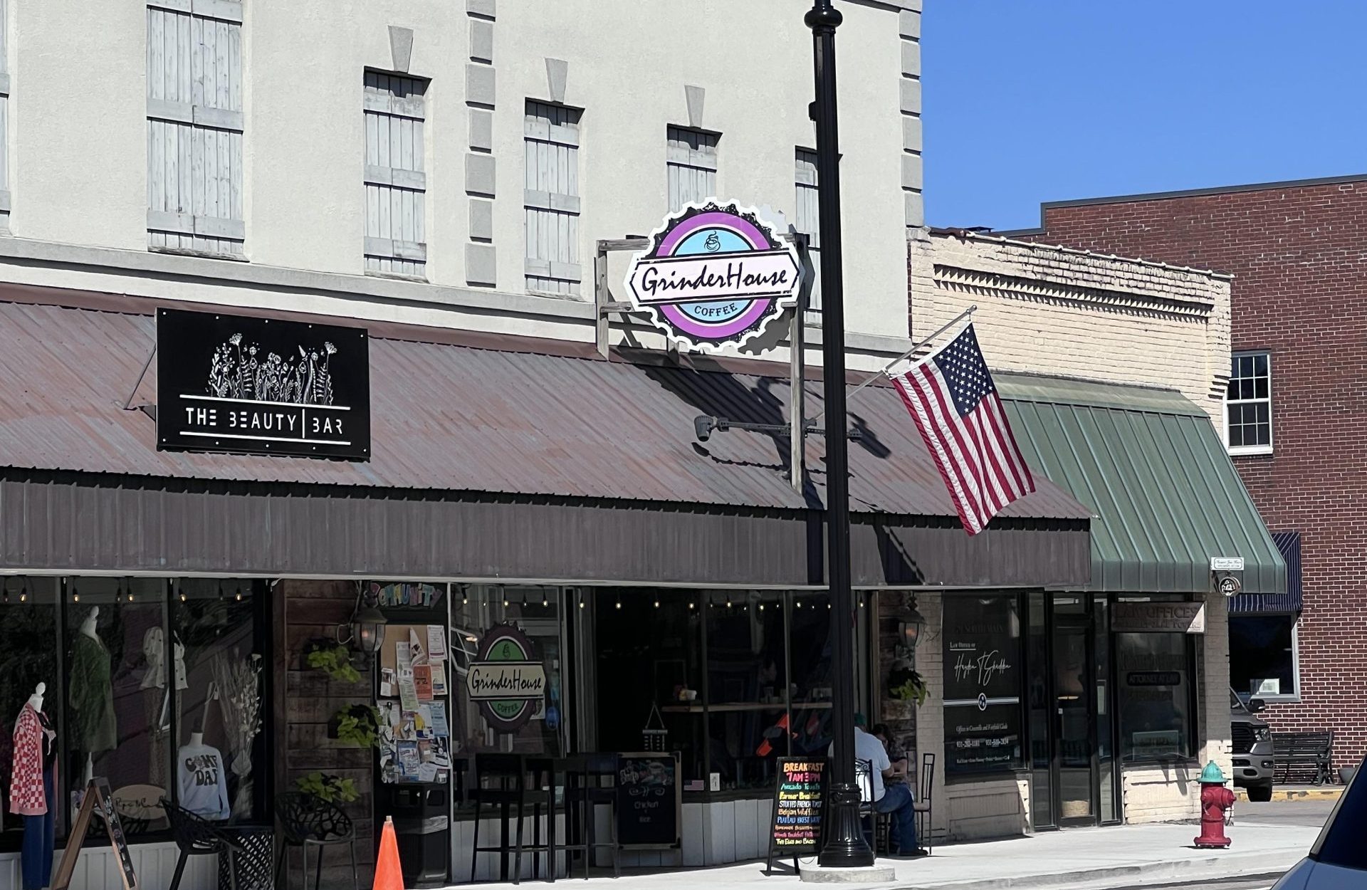 Image of Grinder House Coffee Shop in Crossville, TN